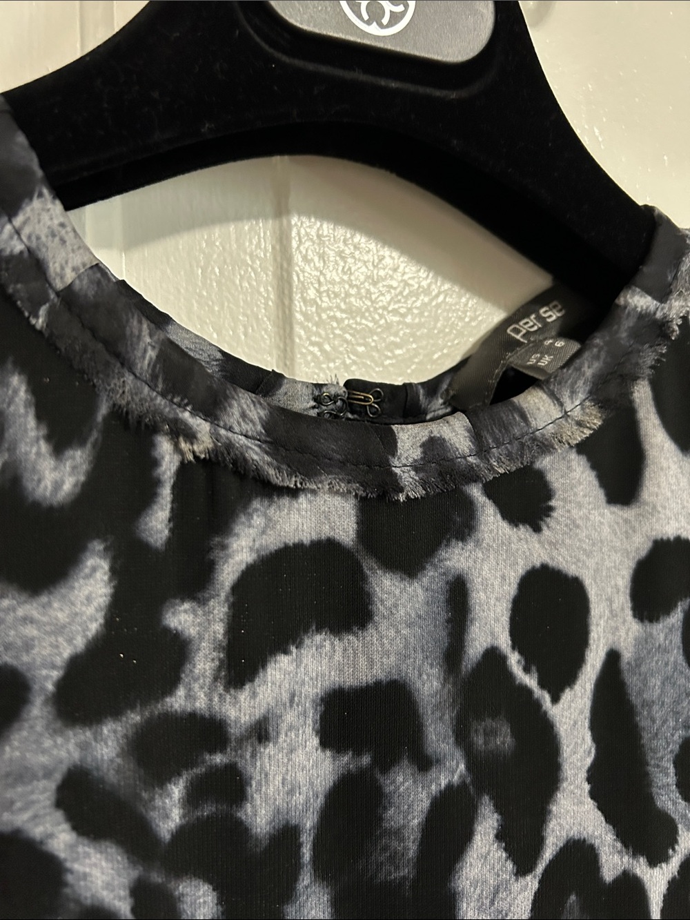 PER SE by CARLISLE • GORGEOUS Silk Gray Blue & Black Leopard Long Sleeve Dress - Picture 8 of 16